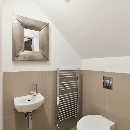 Designer Loft شقة *